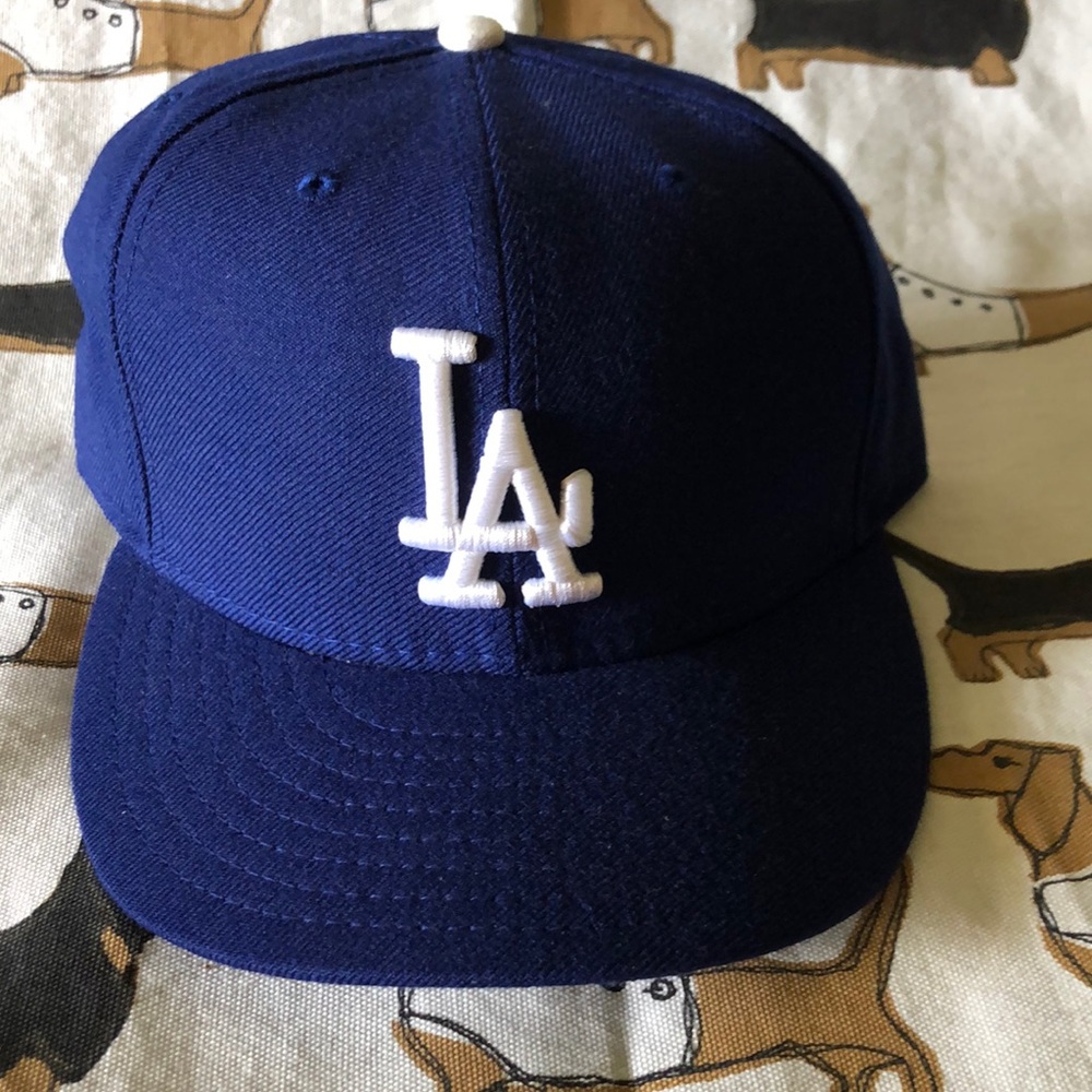 Vintage 2002 Fitted LA Dodgers Baseball Hat Size 7 5/8 61CM NEW -Stadium Hat 🧢